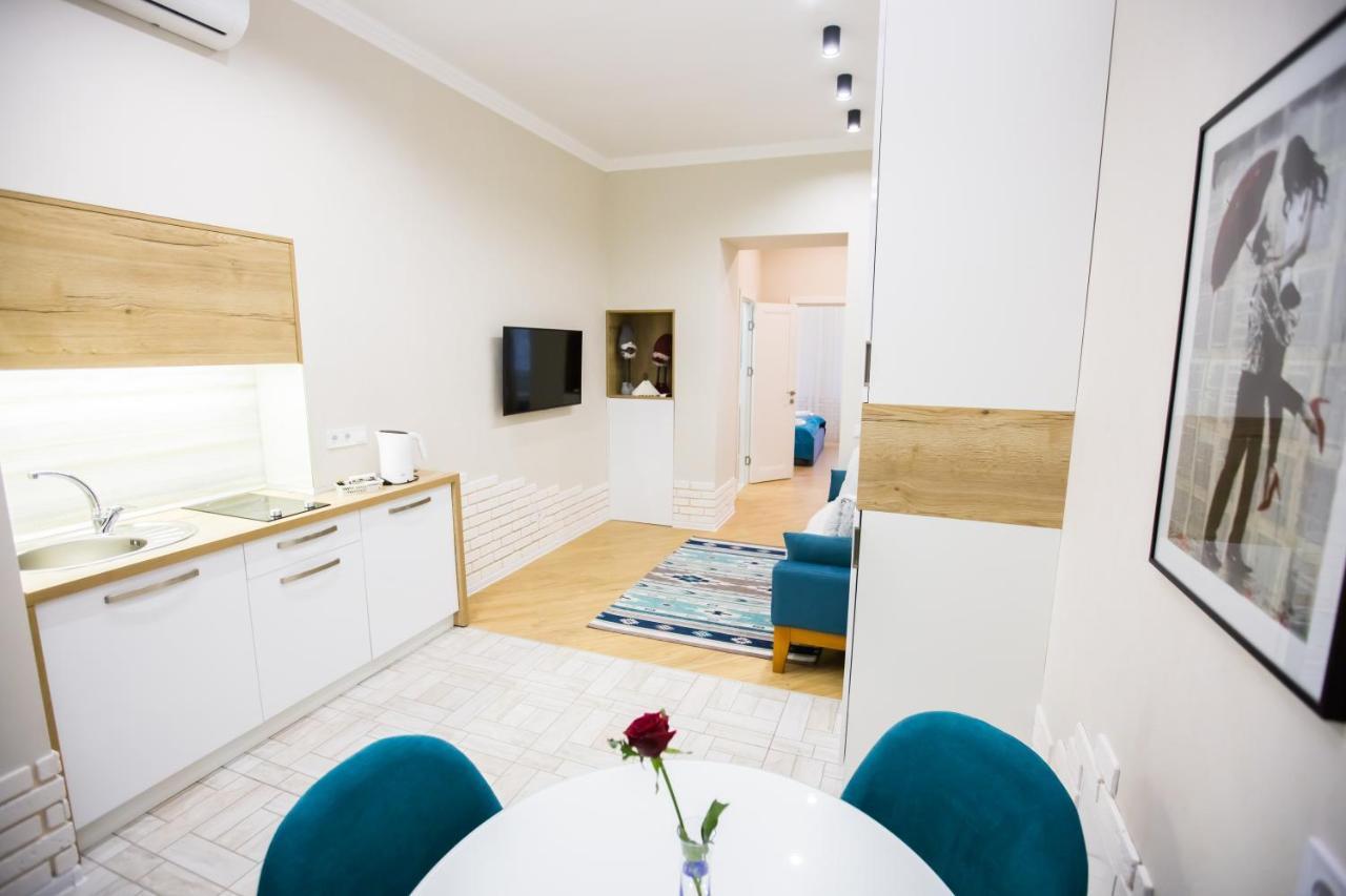 Apartment On Mosyazhna Street 4 Leopoli Esterno foto